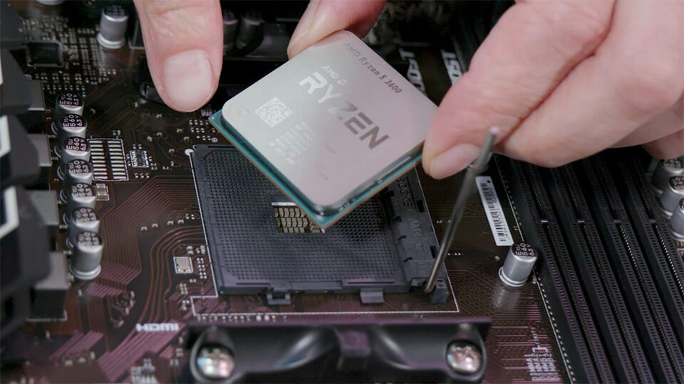 Cena na Ryzen 3 3100 i Ryzen 3 3300X