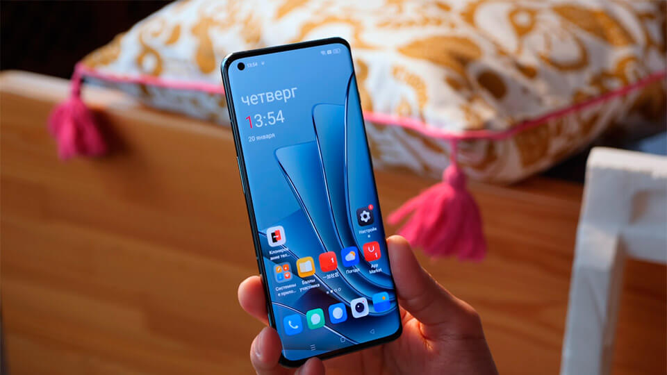 One Plus 10 Pro obzor, harakteristiki i cena