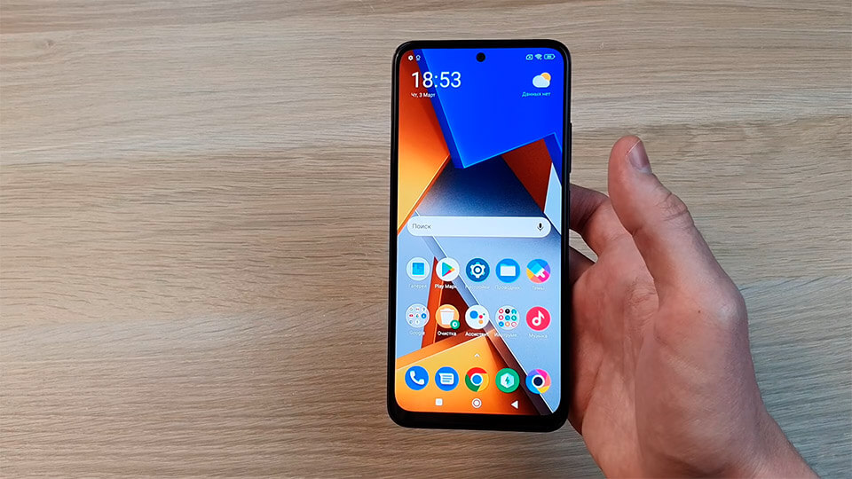 POCO M4 PRO obzor novoj modeli poljubivshejsja mnogim marki
