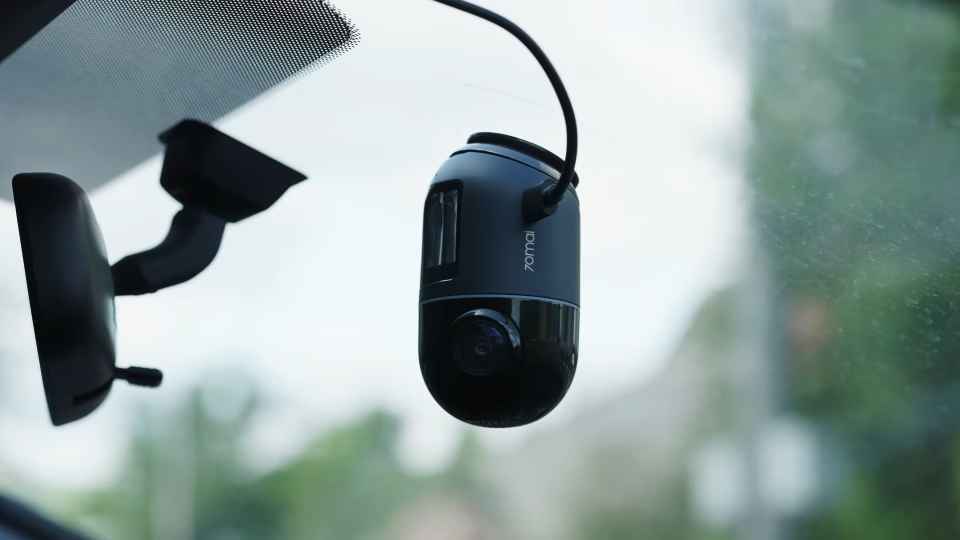 Obzor videoregistratora 70Mai Dash Cam Omni