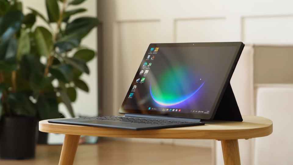 Obzor plansheta Xiaomi Book S