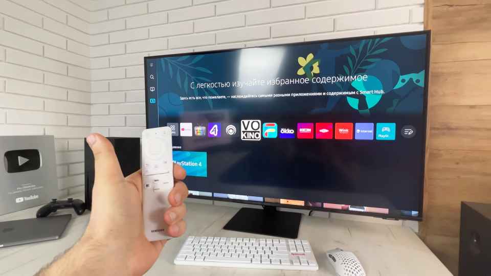 Obzor 4K monitora Samsung S43BM700