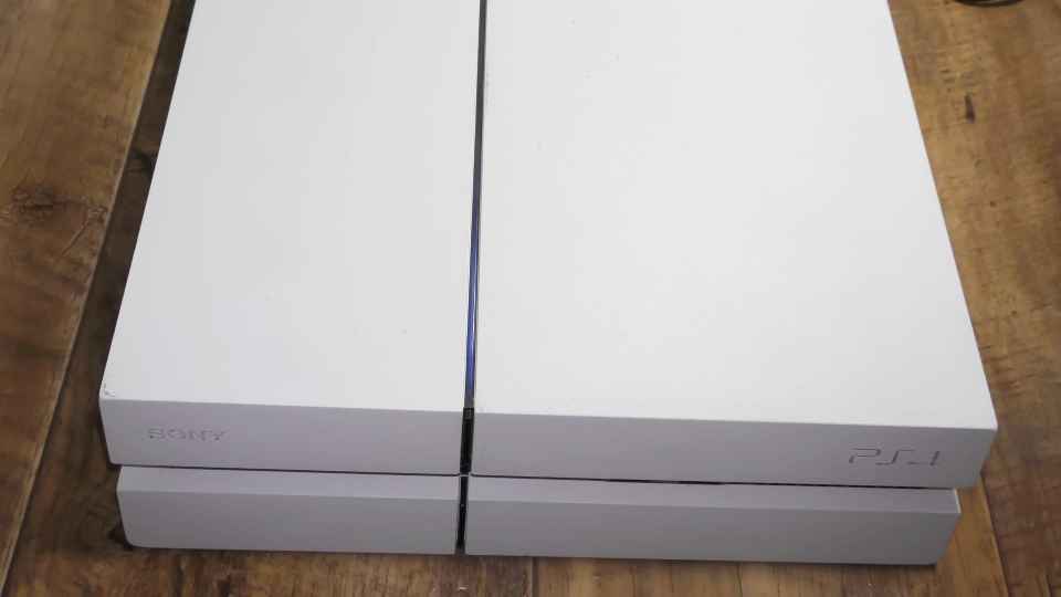 PS4 Fat net izobrazhenija