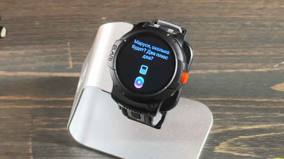 novye smart chasy ELARI 4G Wink
