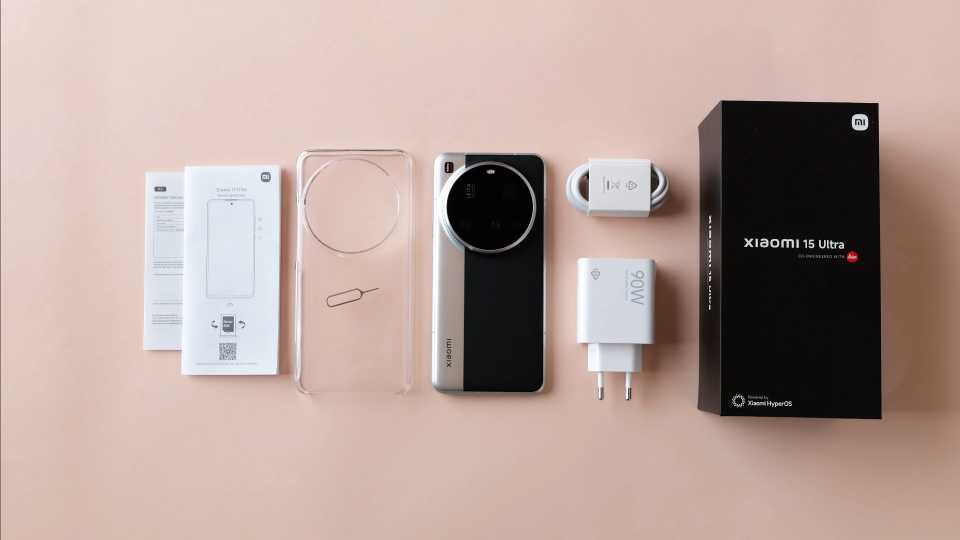 smartfon Xiaomi 15 Ultra razrjazhaetsja za 4-5 chasov