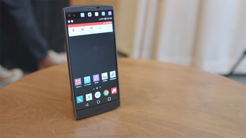 LG-V10-вид-спереди