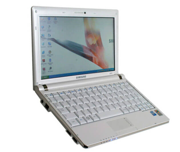 Ustanovim-Windows-7-ili-XP-na-netbuki